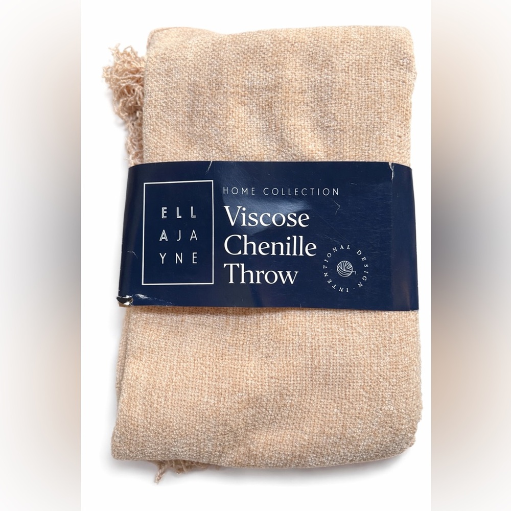 ELLA JAYNE VISCOSE CHENILLE THROW BLUSH
